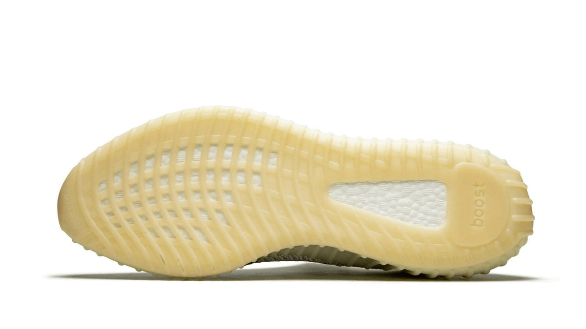YEEZY BOOST 350 V2 "Lundmark" sneaker product image 5 | Foot Spikes