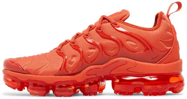 Wmns Air VaporMax Plus 'Triple Orange' sneaker product image 1 | Foot Spikes