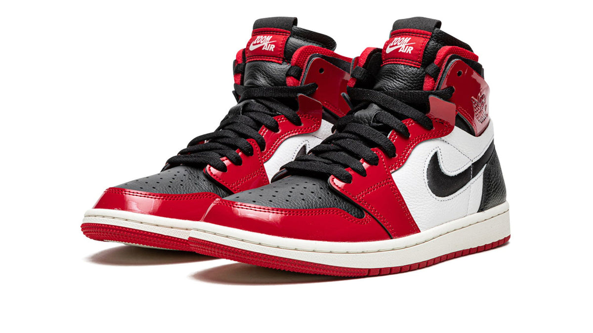 AIR JORDAN 1 ZOOM CMFT WMNS "Zoom Chicago" sneaker product image 2 | Foot Spikes