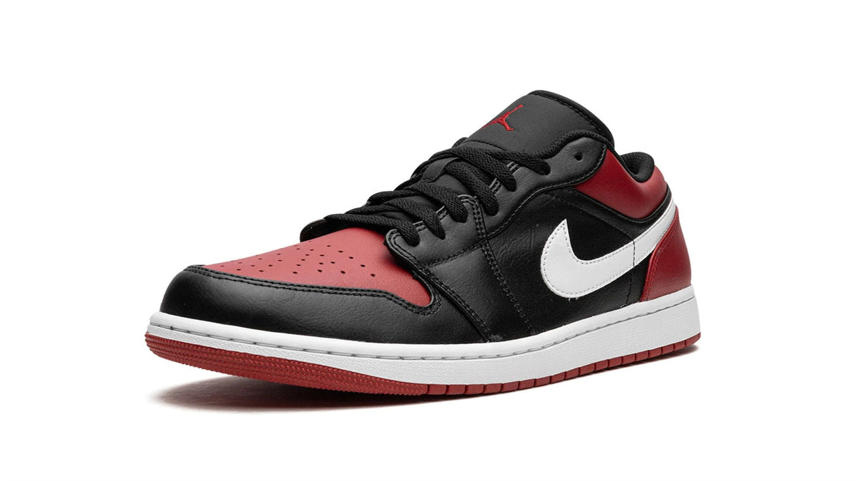 Jordan 1 Low "Alternate Bred Toe" sneaker product image 3 | Foot Spikes