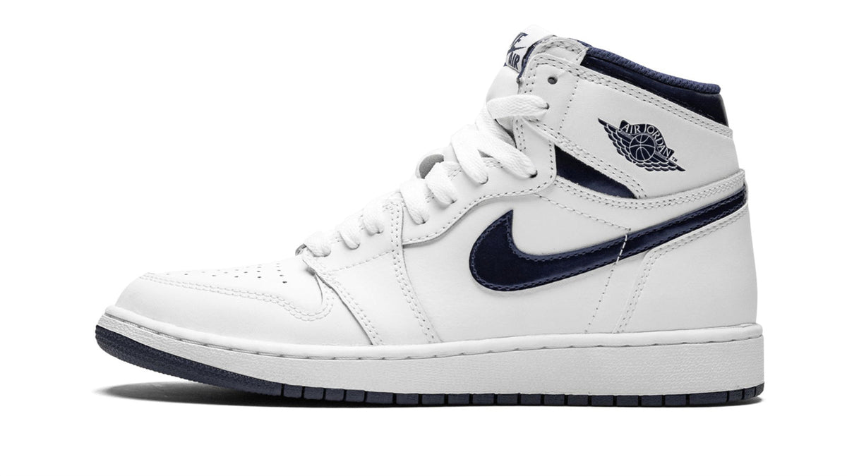 Air Jordan 1 High OG GS sneaker product image 1 | Foot Spikes