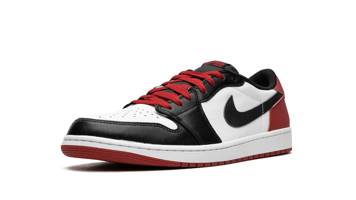 Air Jordan 1 Low GS "Black Toe" sneaker product image 3 | Foot Spikes