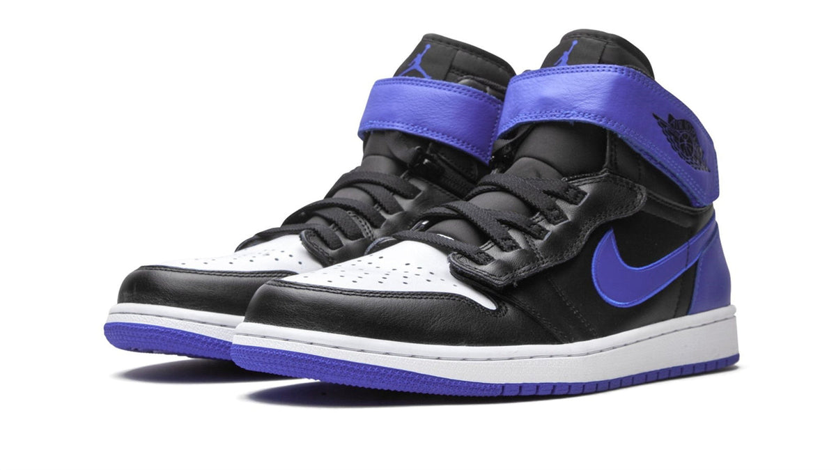 Air Jordan 1 High FlyEase "Royal" sneaker product image 2 | Foot Spikes