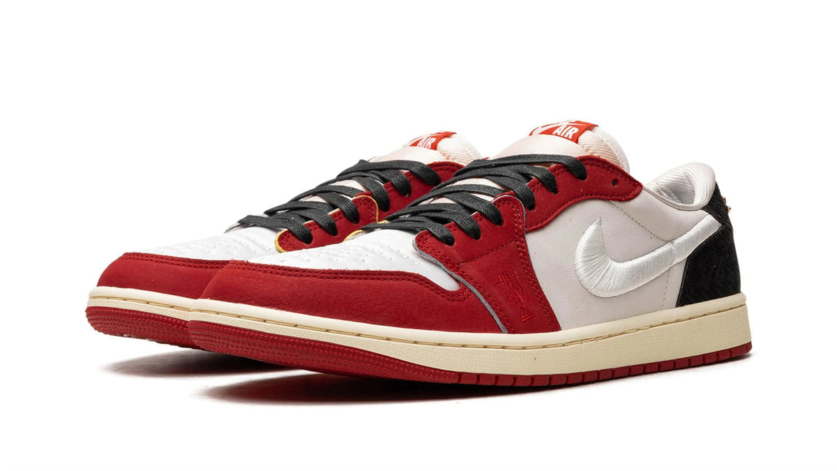 Air Jordan 1 Low OG "Trophy Room - Home" sneaker product image 2 | Foot Spikes