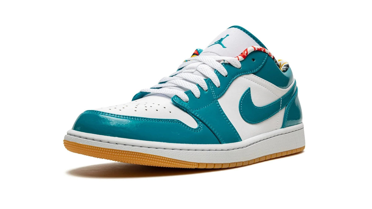 Air Jordan 1 Low SE "Barcelona" sneaker product image 3 | Foot Spikes