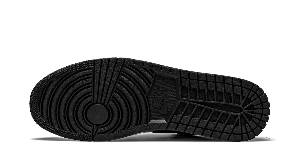 AIR JORDAN 1 LOW SE WMNS "Silver Toe" sneaker product image 5 | Foot Spikes