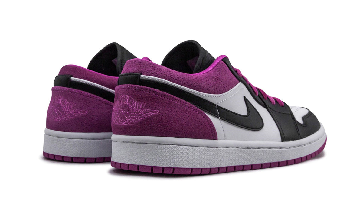 Air Jordan 1 Low SE "Fuchsia" sneaker product image 4 | Foot Spikes