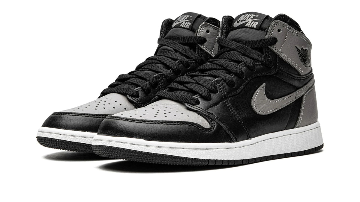 Air Jordan 1 Retro High OG "Shadow 2018" sneaker product image 2 | Foot Spikes