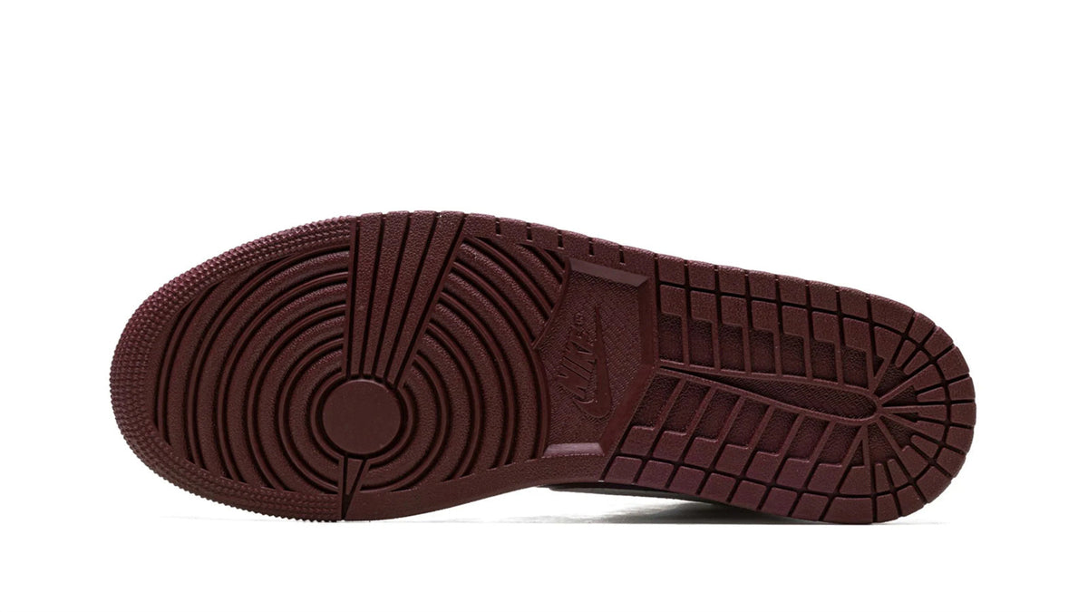 AIR JORDAN 1 WMNS "Split Cherrywood Red" sneaker product image 5 | Foot Spikes
