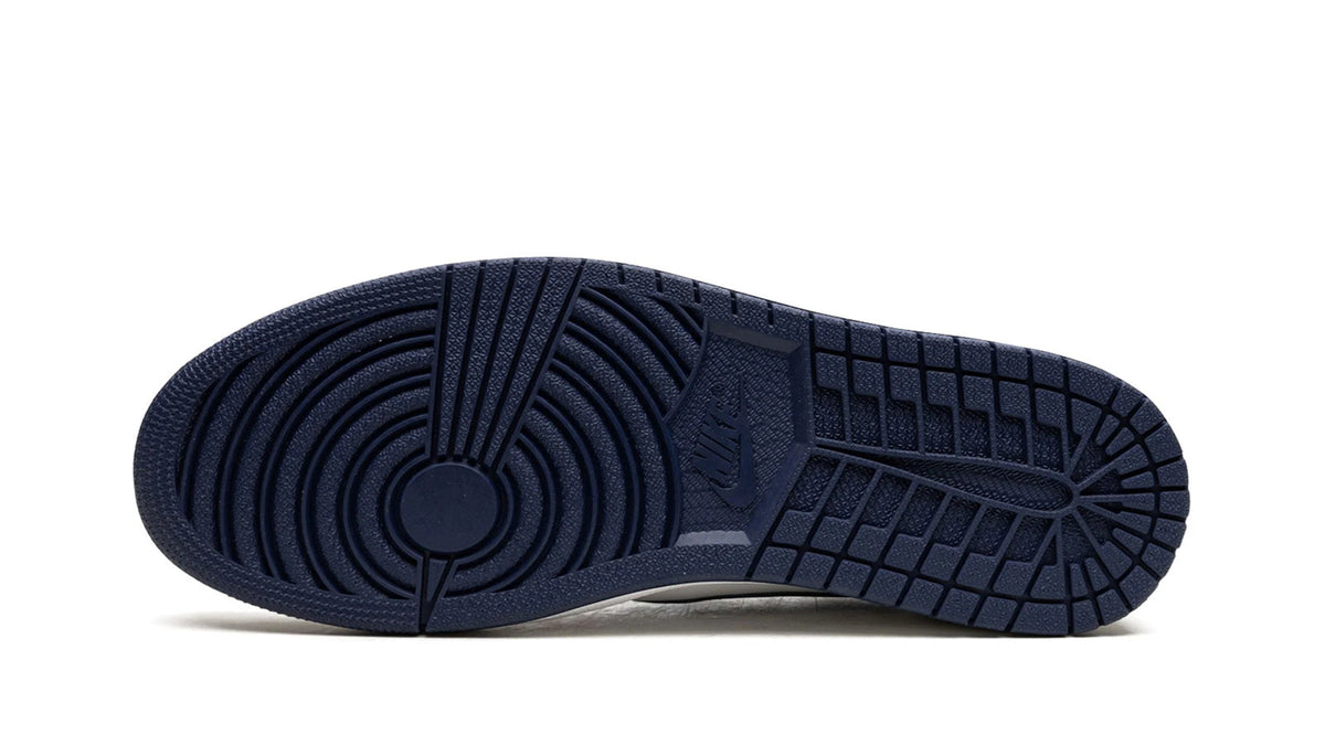 Air Jordan 1 Retro Low OG "Midnight Navy" sneaker product image 4 | Foot Spikes