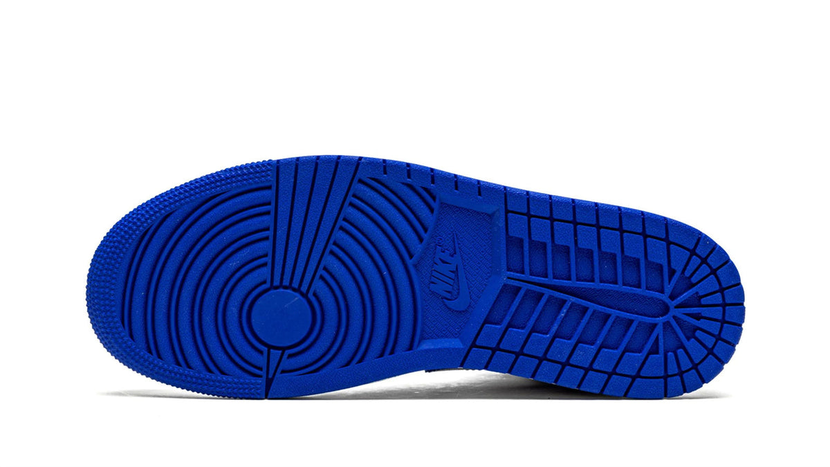Air Jordan 1 High FlyEase "Bred" sneaker product image 5 | Foot Spikes