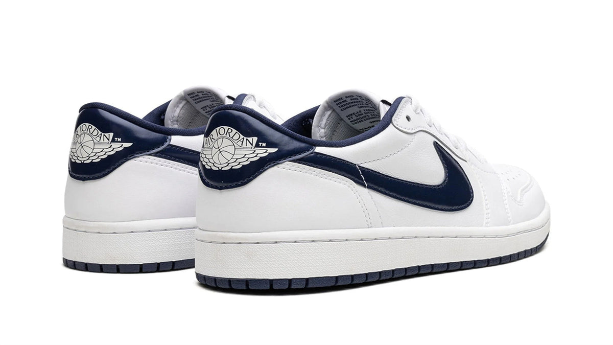 Air Jordan 1 Retro Low OG "Midnight Navy" sneaker product image 3 | Foot Spikes
