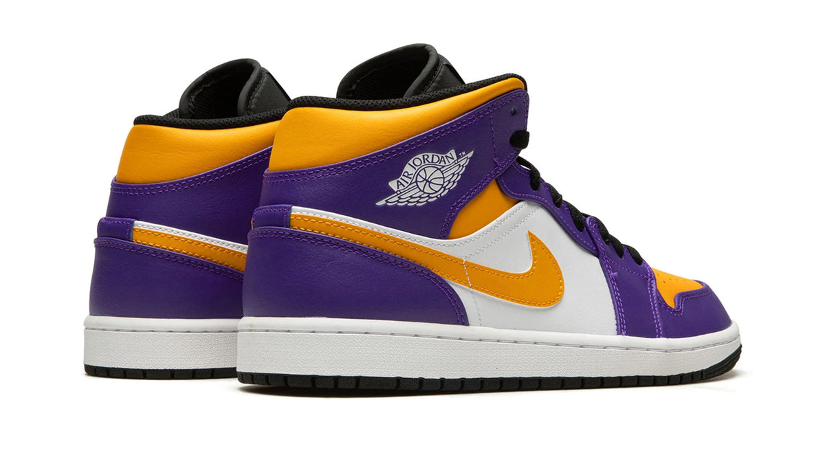 Air Jordan 1 Hi Flyease "LAKERS" sneaker product image 4 | Foot Spikes