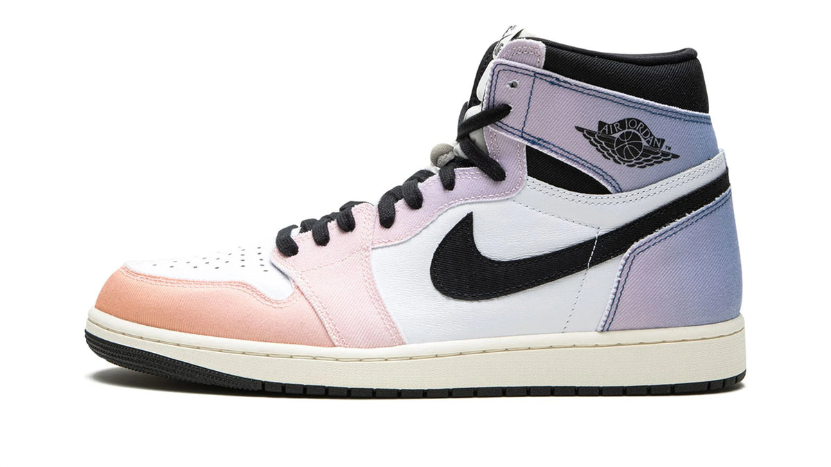 Air Jordan 1 High OG "Skyline" sneaker product image 1 | Foot Spikes