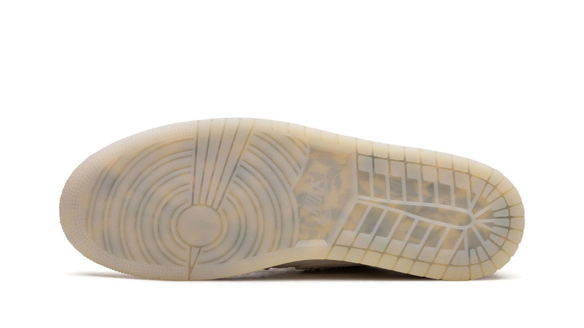 Air Jordan 1 Low OG "Chris Paul - Give Them Flowers" sneaker product image 5 | Foot Spikes