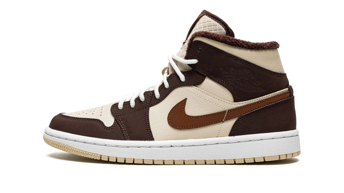 AIR JORDAN 1 MID SE WMNS "Brown Basalt Fleece" sneaker product image 1 | Foot Spikes