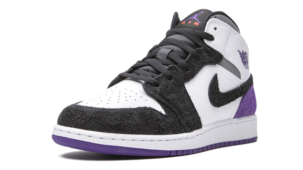 Air Jordan 1 Mid SE "Court Purple Suede" sneaker product image 3 | Foot Spikes