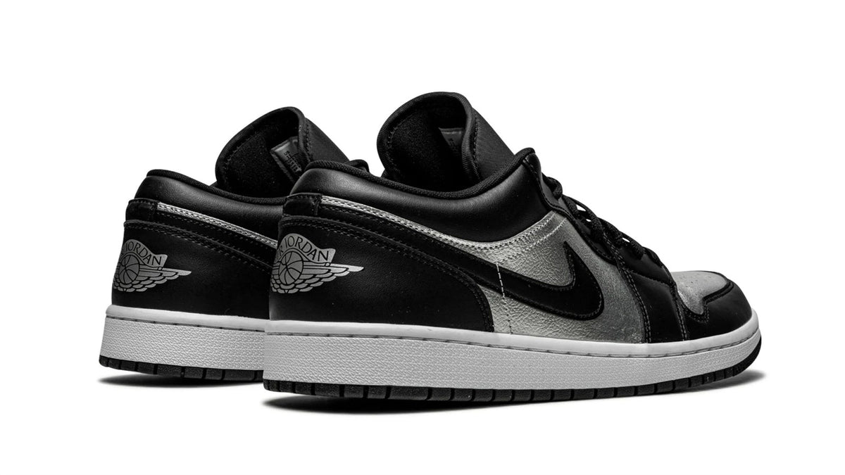 AIR JORDAN 1 LOW SE WMNS "Silver Toe" sneaker product image 4 | Foot Spikes