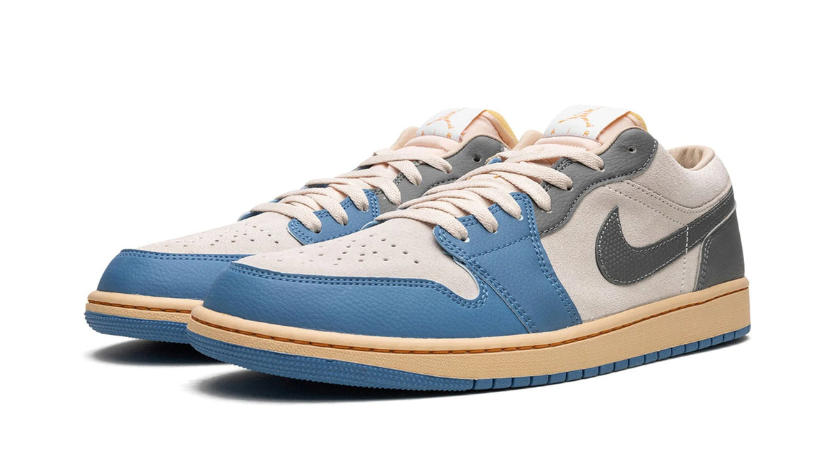 Air Jordan 1 Low SE "Tokyo 96" sneaker product image 2 | Foot Spikes
