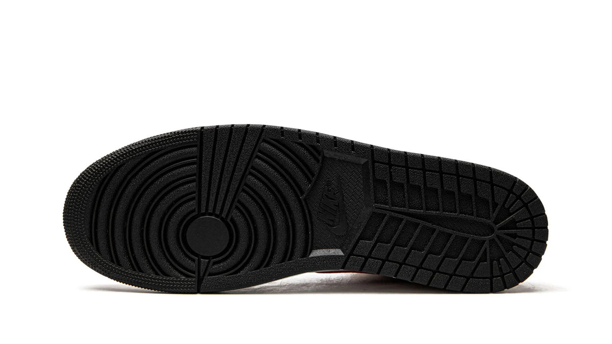 AIR JORDAN 1 MID "Light Curry" sneaker product image 2 | Foot Spikes