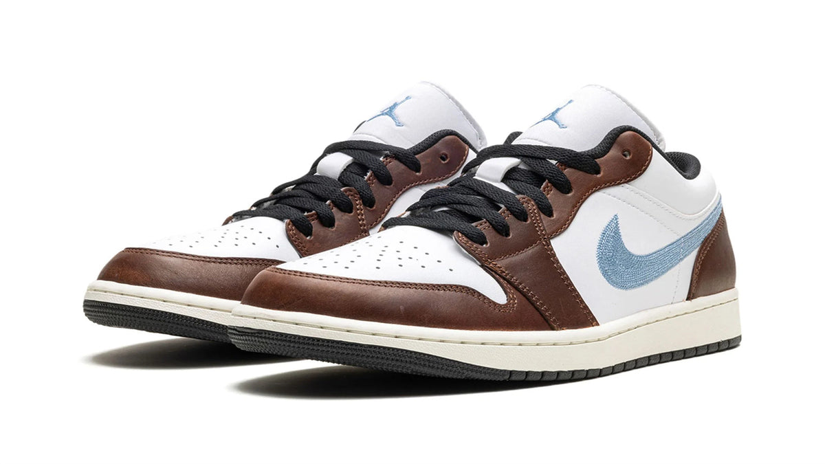 Air Jordan 1 Low SE "Embroidered Swoosh - Mocha" sneaker product image 2 | Foot Spikes