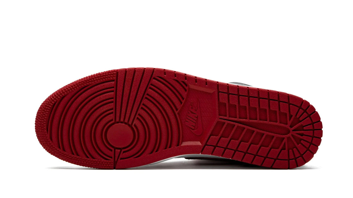 Air Jordan 1 High OG "Bloodline / Meant To Fly" sneaker product image 5 | Foot Spikes