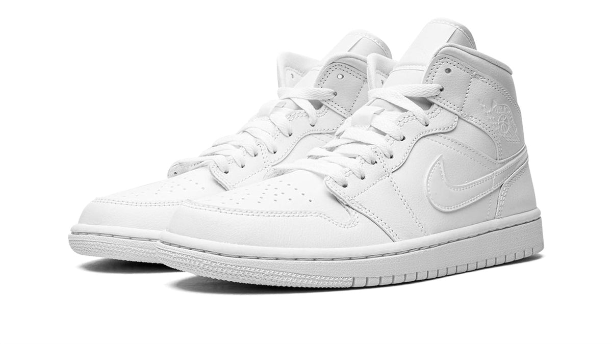AIR JORDAN 1 MID WMNS "Triple White 2022" sneaker product image 2 | Foot Spikes