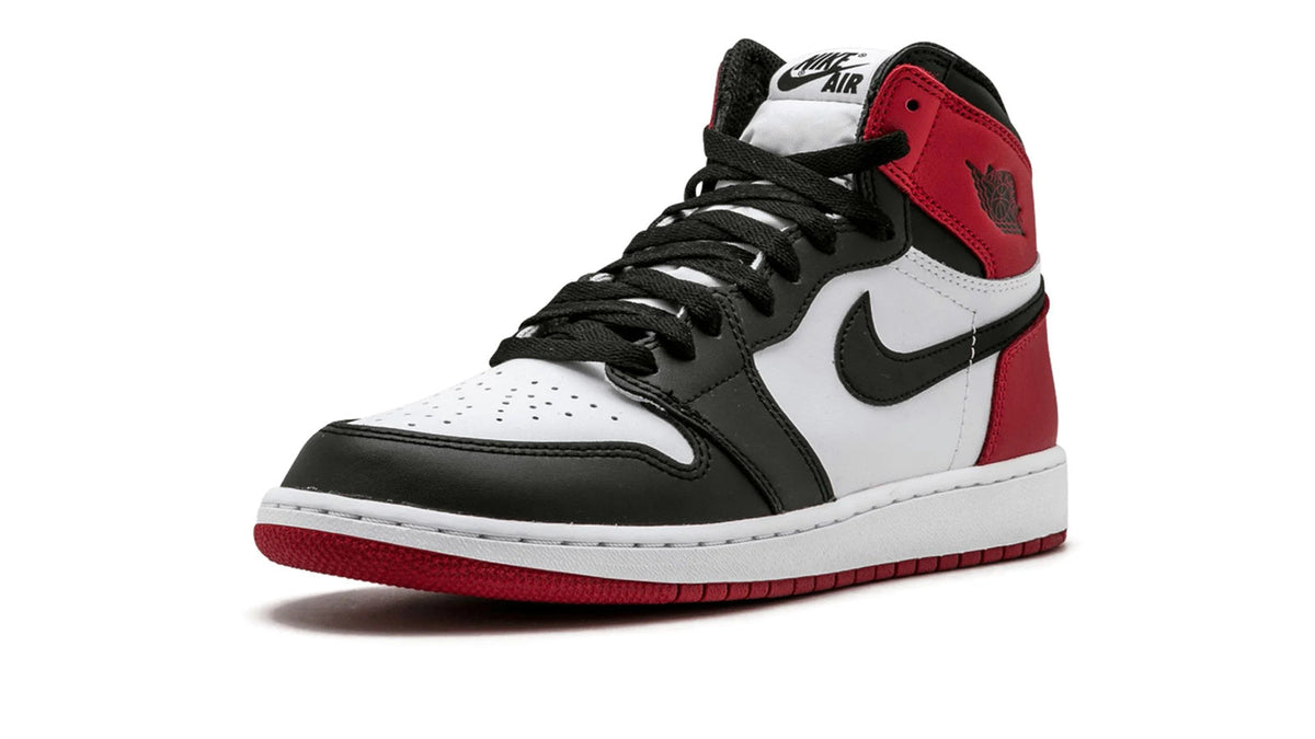 Air Jordan 1 Retro High OG "Black Toe" sneaker product image 3 | Foot Spikes