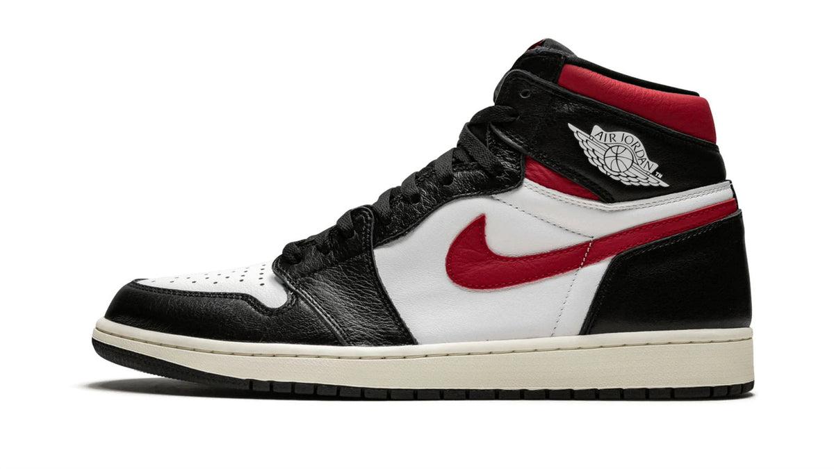 Air Jordan 1 Retro High OG "Gym Red" sneaker product image 1 | Foot Spikes