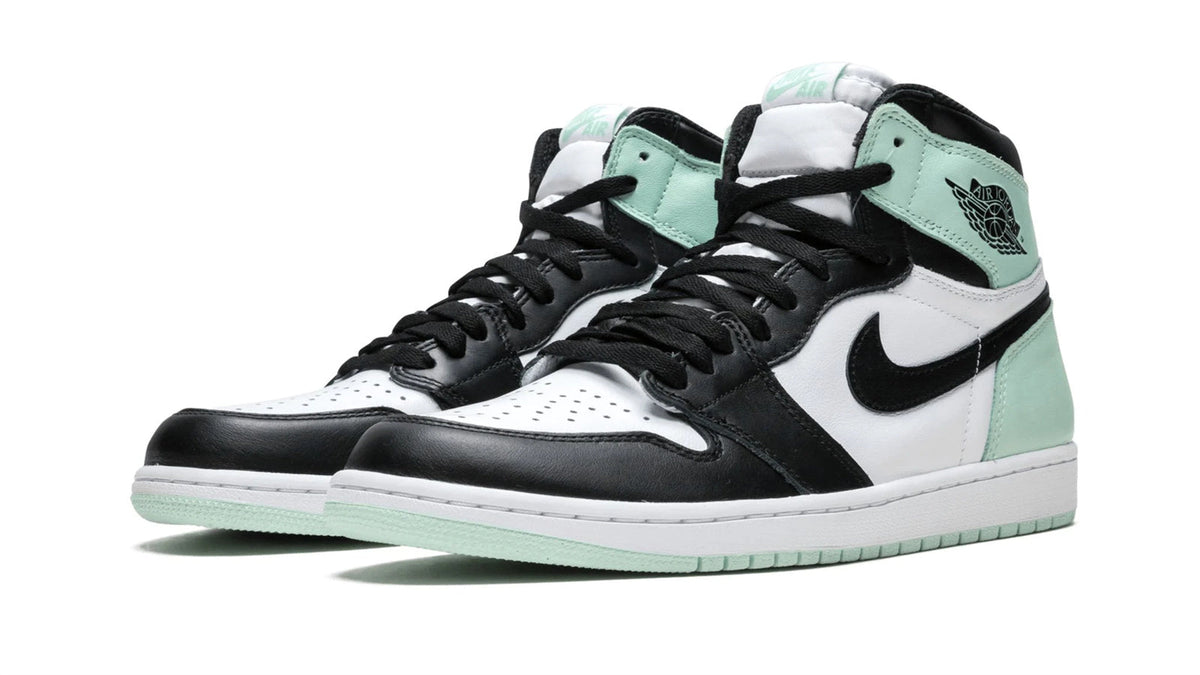 AIR JORDAN 1 RETRO HIGH OG NRG "Igloo" sneaker product image 2 | Foot Spikes