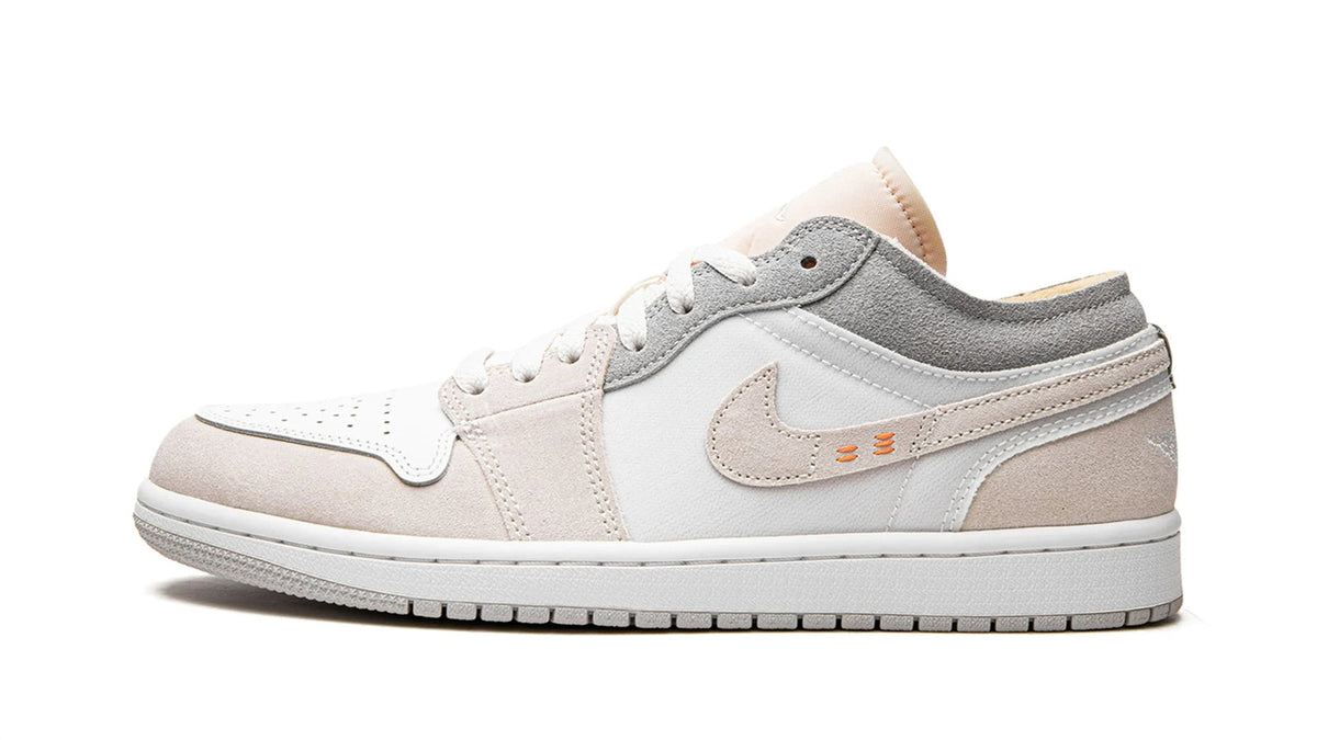 Air Jordan 1 Low "UNC" sneaker product image 1 | Foot Spikes