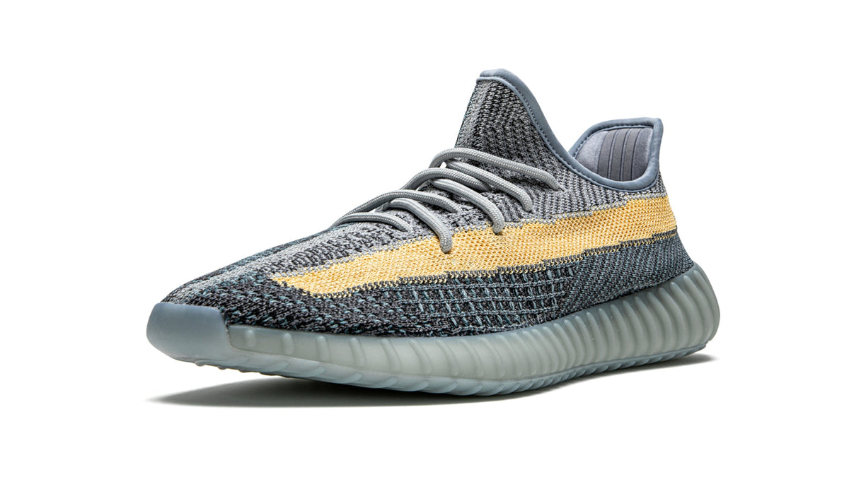 YEEZY BOOST 350 V2 "Ash Blue" sneaker product image 3 | Foot Spikes