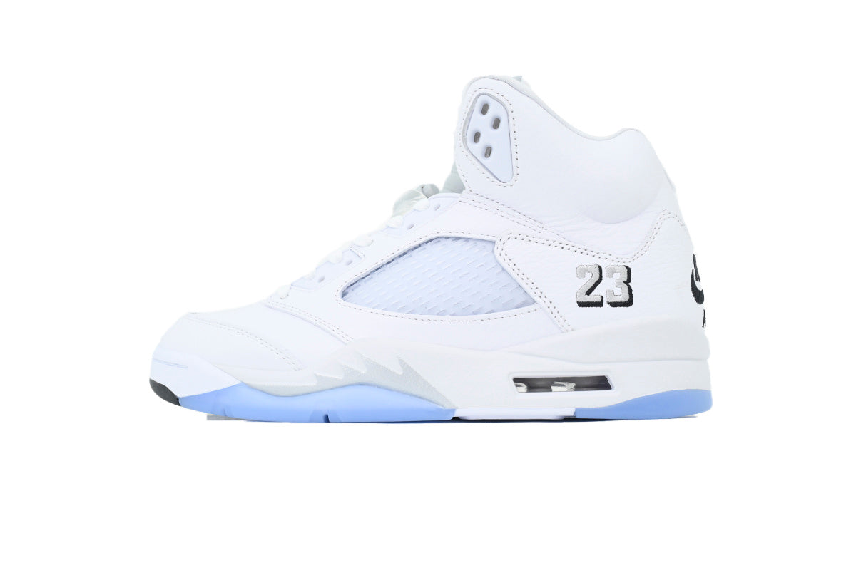 Air Jordan 5 Retro 'White Metallic' 2026 sneaker product image 1 | Foot Spikes