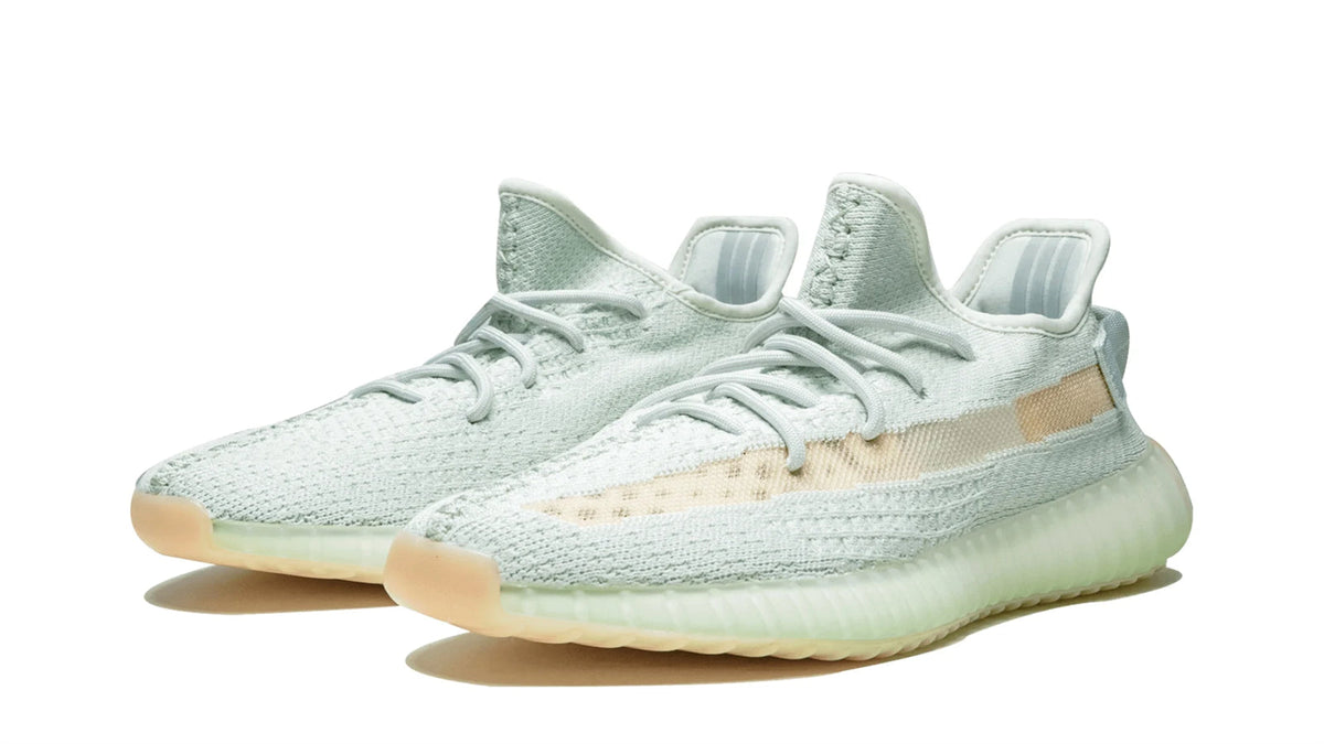 YEEZY BOOST 350 V2 "Hyper Space" sneaker product image 2 | Foot Spikes