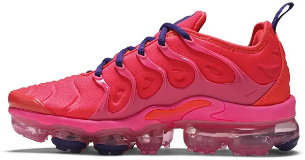 Wmns Air VaporMax Plus 'Bright Crimson' sneaker product image 1 | Foot Spikes