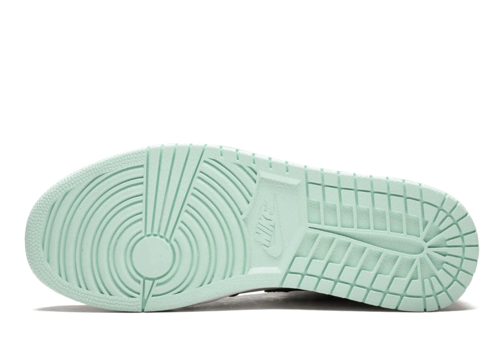 Air Jordan 1 Retro High Igloo Wmns sneaker product image 4 | Foot Spikes