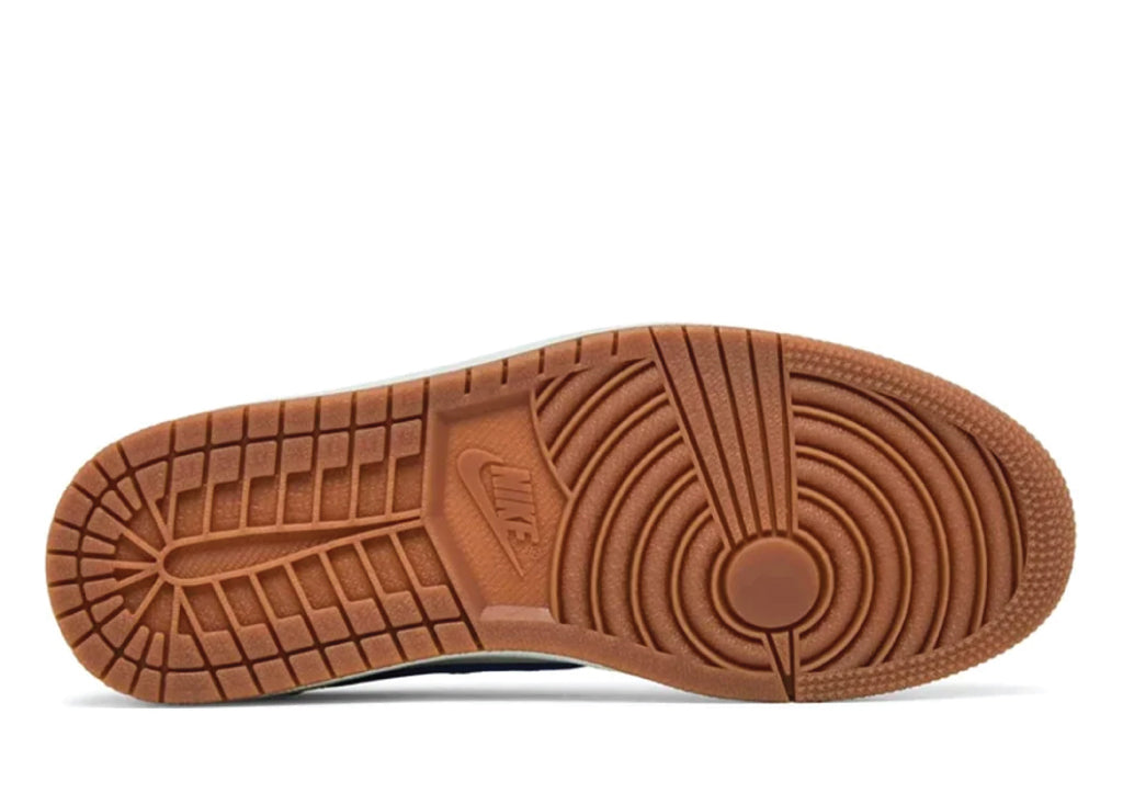 Air Jordan 1 Retro Low OG x Travis Scott Wmns Canary sneaker product image 4 | Foot Spikes