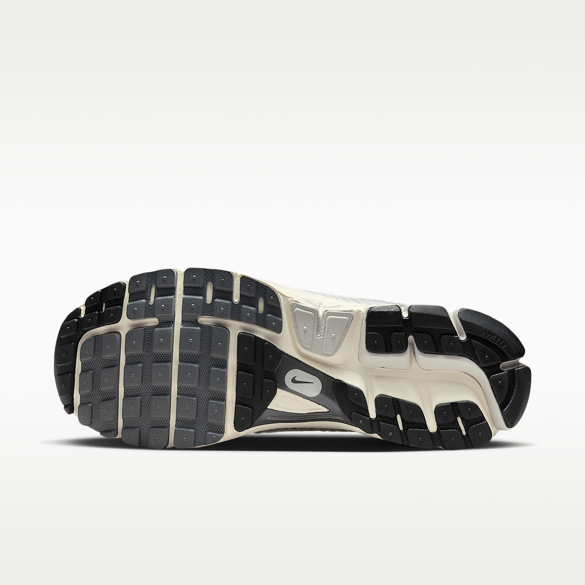 Zoom Vomero 5 SE Platinum Tint sneaker product image 2 | Foot Spikes