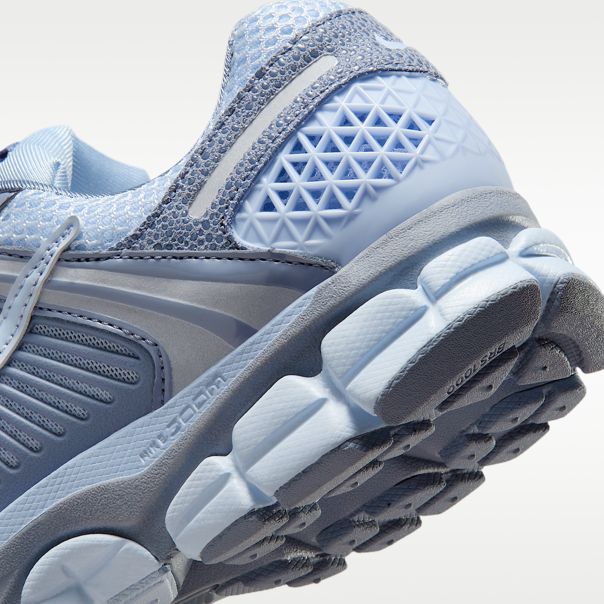 Vomero 5 Ashen Slate/Hydrogen Blue sneaker product image 8 | Foot Spikes