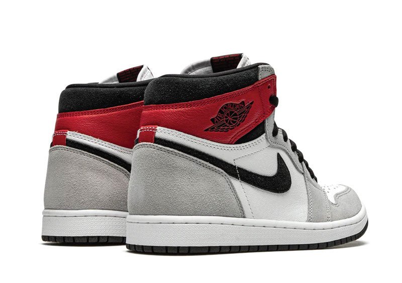 Air Jordan 1 Retro High OG Smoke Grey sneaker product image 3 | Foot Spikes