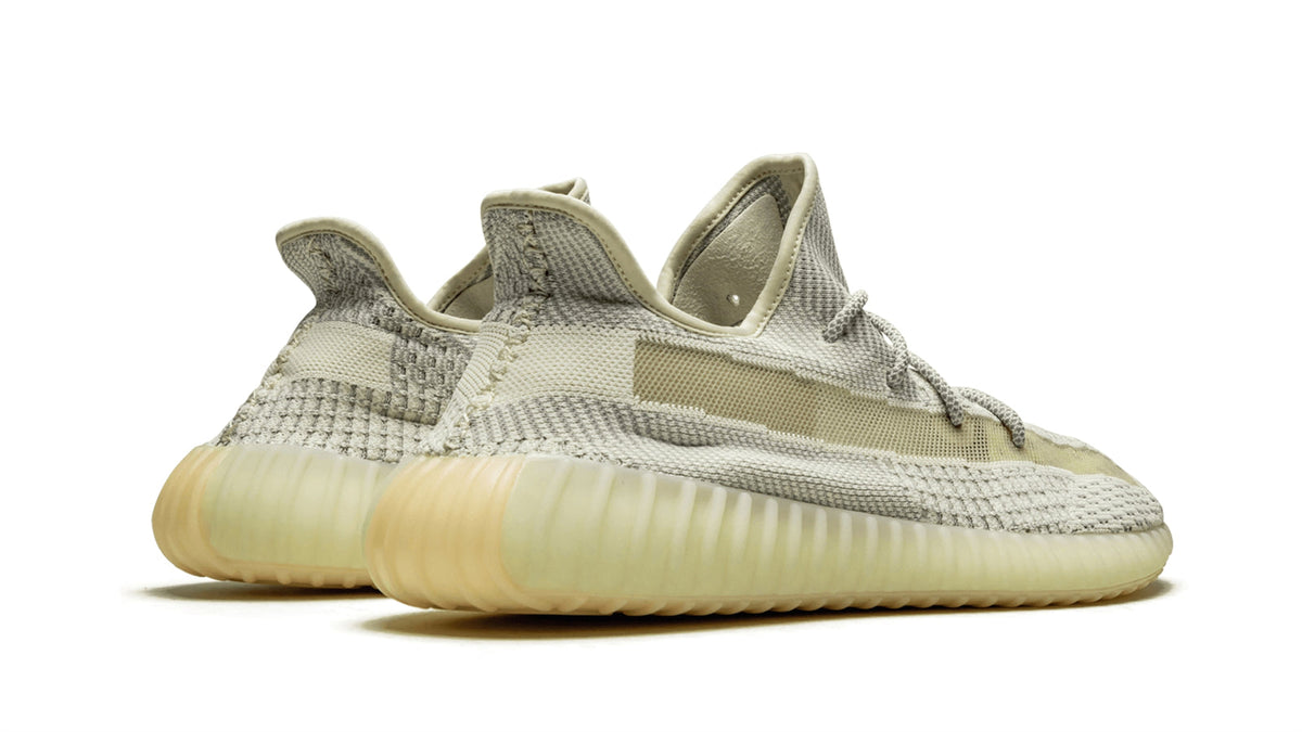 YEEZY BOOST 350 V2 "Lundmark" sneaker product image 4 | Foot Spikes