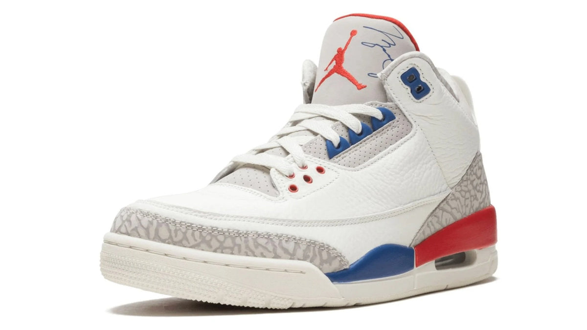 Air Jordan 3 Retro "International Flight" sneaker product image 3 | Foot Spikes