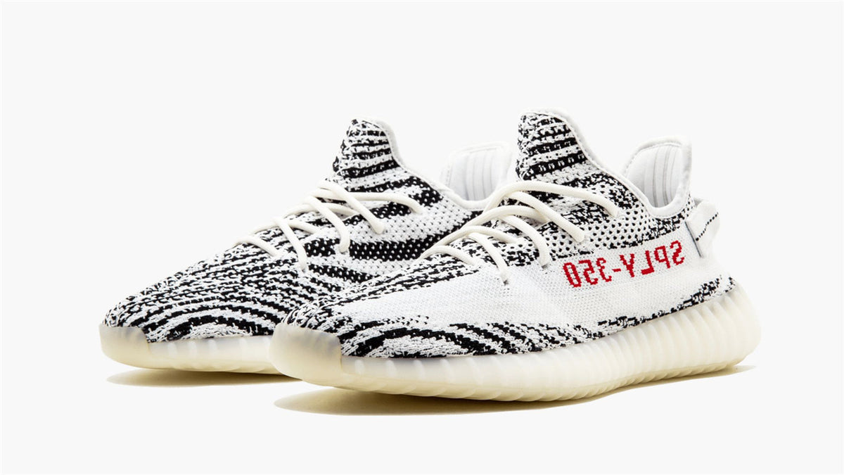 YEEZY BOOST 350 V2 "2017 Release" sneaker product image 2 | Foot Spikes