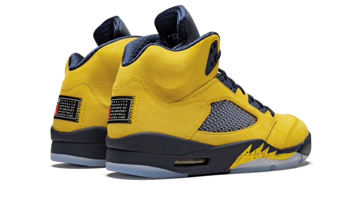 Air Jordan 5 Retro SE "Michigan" sneaker product image 4 | Foot Spikes