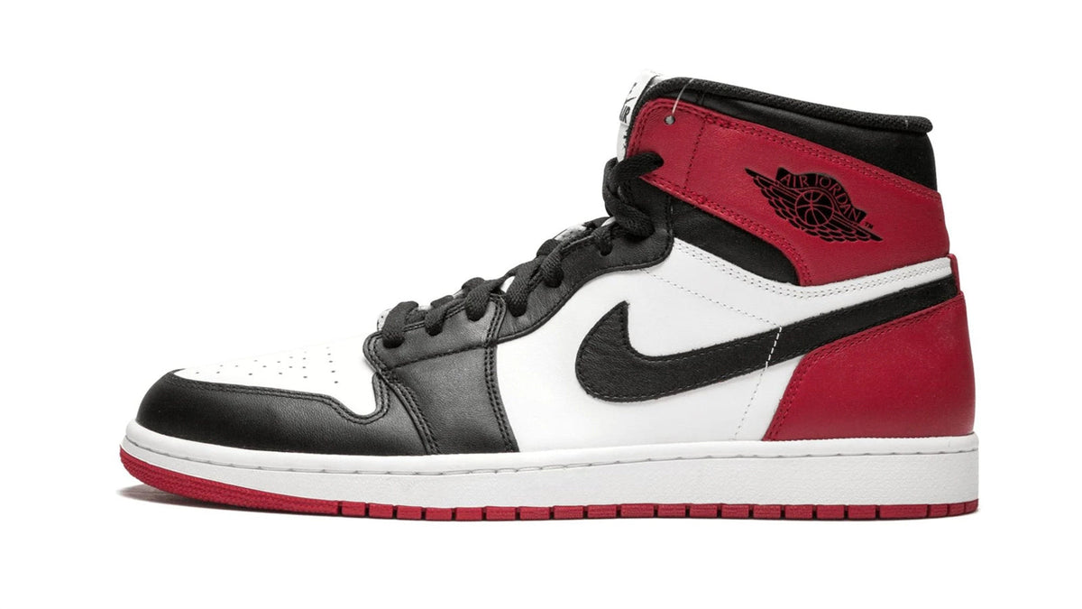 Air Jordan 1 Retro High OG GS "Black Toe 2016" sneaker product image 1 | Foot Spikes