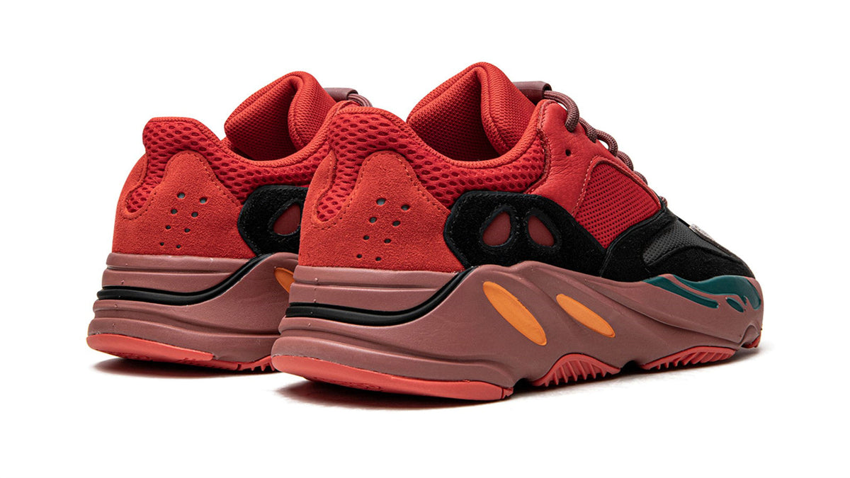 YEEZY BOOST 700 "Hi-Res Red" sneaker product image 4 | Foot Spikes