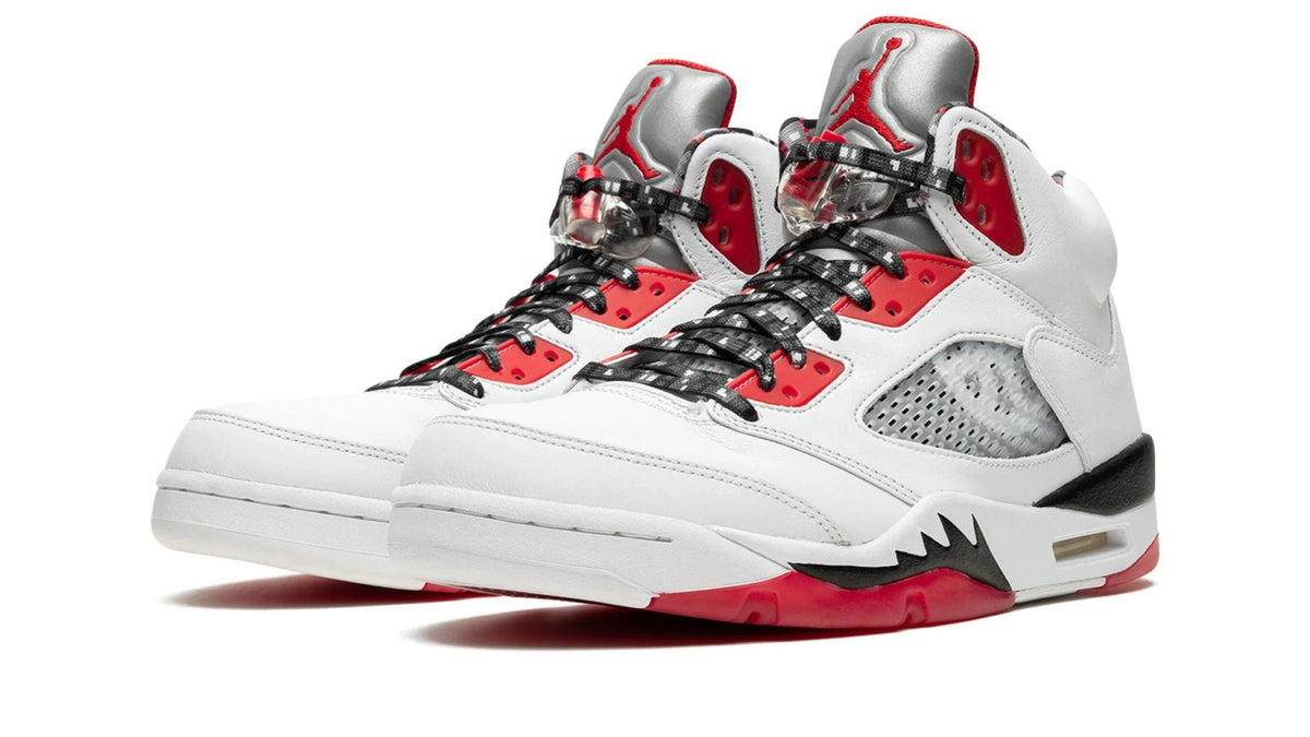 Air Jordan 5 Retro Q54 "Quai 54 -2021" sneaker product image 2 | Foot Spikes