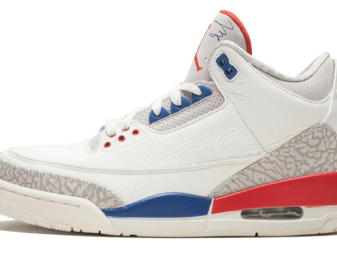 Air Jordan 3 Retro "International Flight" sneaker product image 1 | Foot Spikes