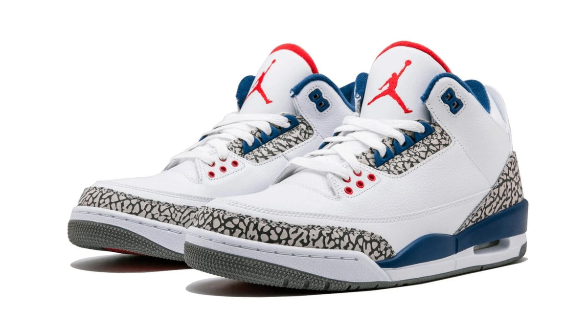 Air Jordan 3 Retro OG "True Blue" sneaker product image 2 | Foot Spikes