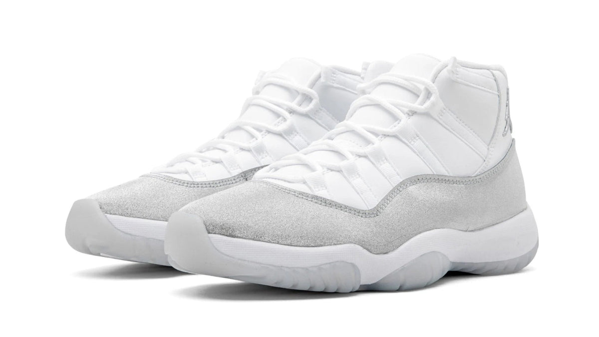 AIR JORDAN 11 RETRO WMNS "METALLIC SILVER" sneaker product image 2 | Foot Spikes